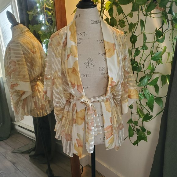 VINTAGE | Sheer Floral Robe Kimono Pastel Belted Night Gown (Size S) - Picture 3 of 13